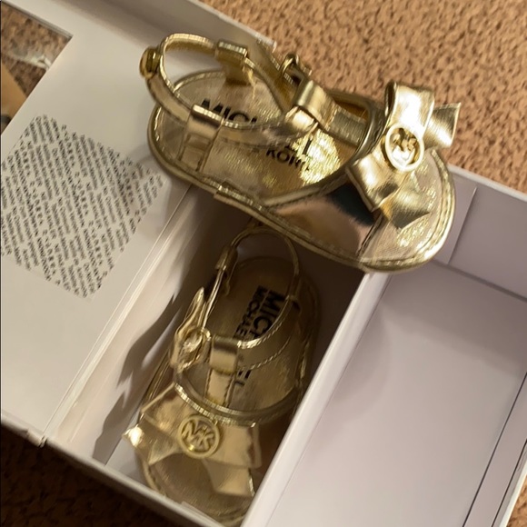 michael kors baby sandals